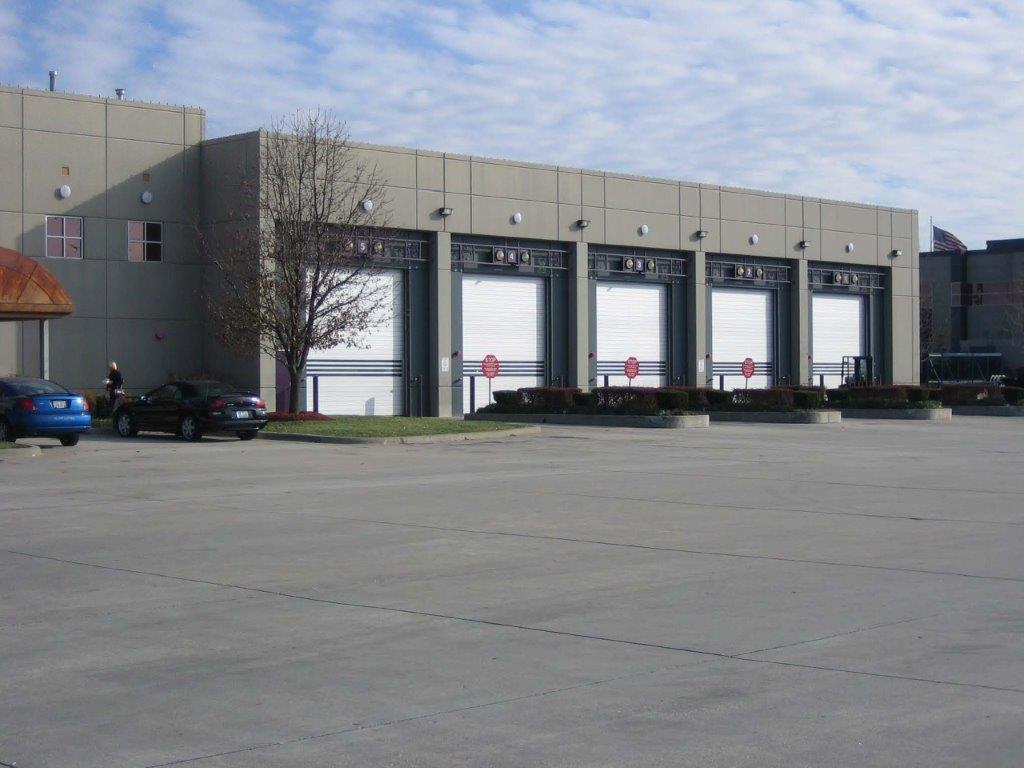 commercial building loading docks
