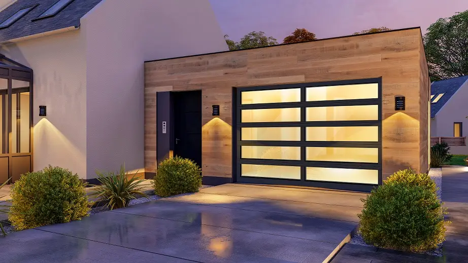 residential garage doors in Anaheim & Irvine