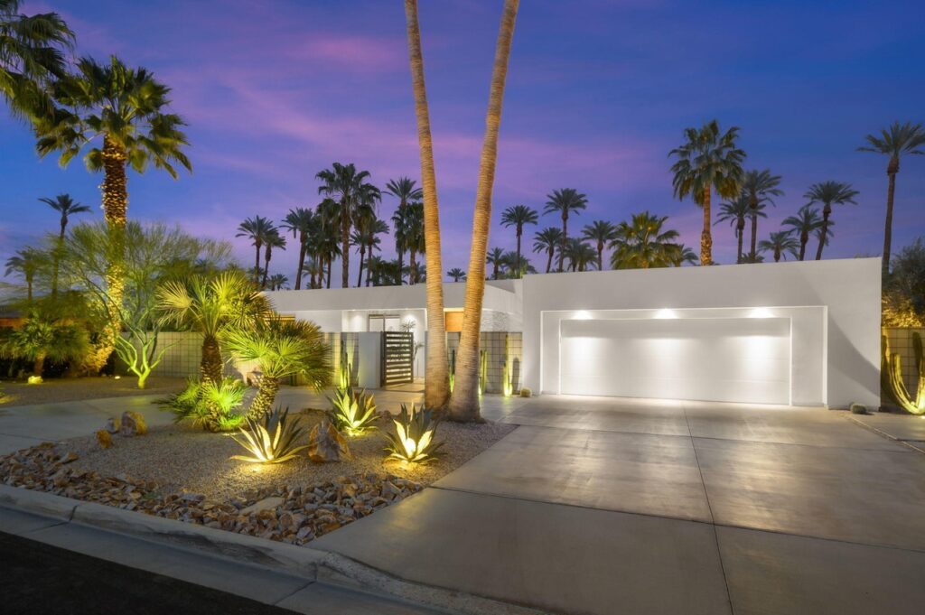 Garage door installation Villa Park
