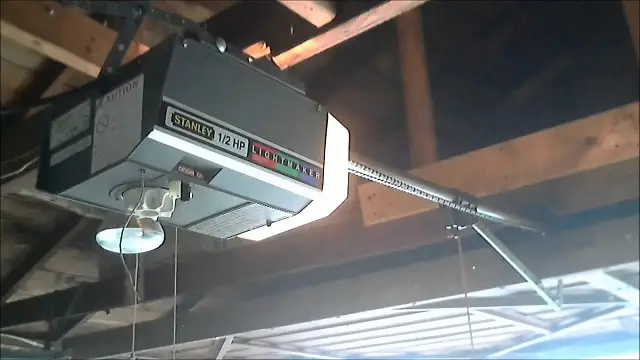 garage-door-opener-repair Garage-Door-opener