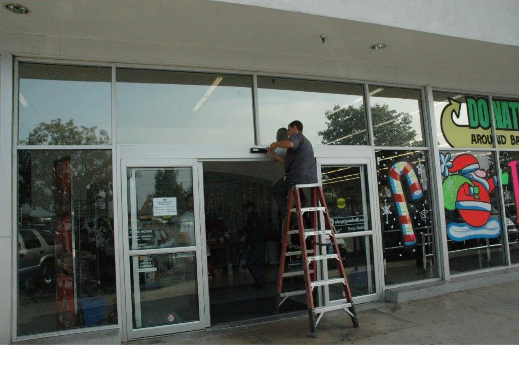 installing-glass-commercial-doors-huntington-beach installing-glass-commercial-doors-huntington-beach