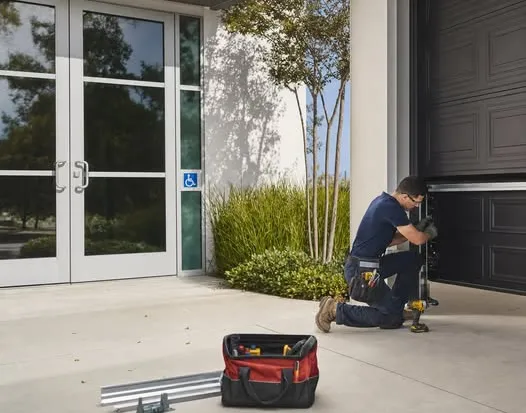 seal-beach-commercial-door-repair