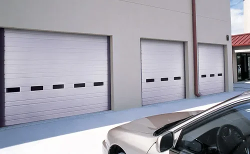 sectional-overhead-commercial-doors